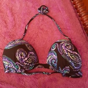 DD bikini top